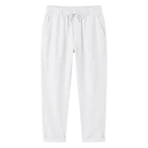 Vista frontal del pantalón informal de lino blanco para hombre con cordón y vuelta