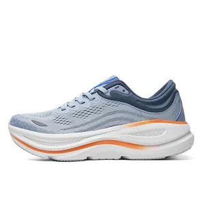 Lightweight breathable carbon plate athletic running shoes for men and women in blue