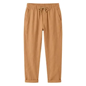 Vista frontal de pantalones casuales de lino para hombre con cordón y bajo doblado