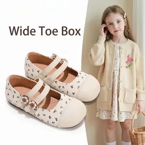 Cómodos zapatos Mary Jane de flores para niña con puntera ancha y suela blanda estilo princesa
