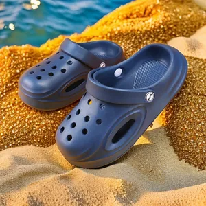 Antislip kinderklompen in donkerblauw voor zomerstrand en thuisgebruik buiten