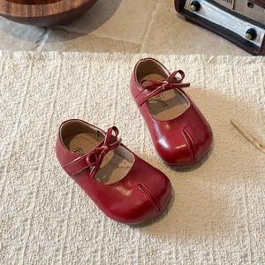 Classic red British style Mary Jane shoes for girls with bow knot and soft sole
