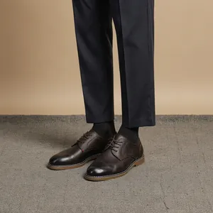 Chaussures Décontractées en Cuir Vintage pour Hommes Grande Taille Marron Foncé Poli Derby Business Décontracté Confortable Antidérapant pour Bureau Quotidien Quatre Saisons