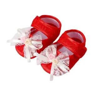 Rote Spitzen-Babyschuhe mit Schleife für 0-1-jährige Säuglinge Neugeborene Mädchen