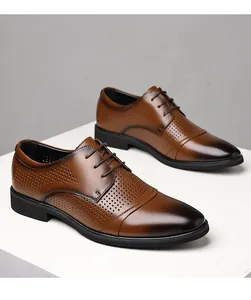 Eleganti scarpe Derby in pelle traforata marrone da uomo con design business casual traspirante