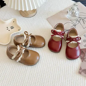 Elegante Mädchen Mary Jane Lederschuhe mit Spitzenbesatz und Schleifenakzent aus Leder