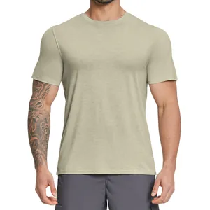 T-shirt sportiva da uomo in misto lana merino e lyocell verde salvia per outdoor