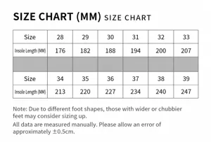 Guide des tailles détaillé pour bottes de neige enfants avec mesures de longueur intérieure.