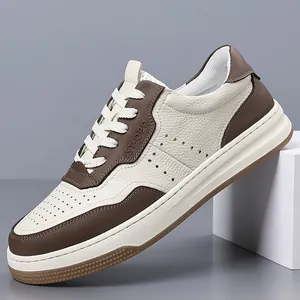 Sneaker casual da uomo traspiranti con suola spessa, design color block marrone e beige