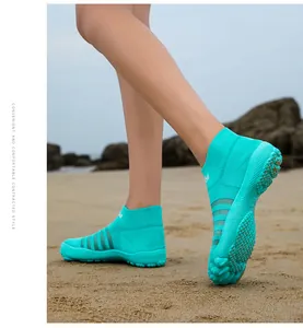 Chaussures d'eau antidérapantes turquoise pour la plage et la natation en plein air