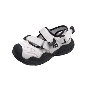 Children's summer anti-collision hollow sandals with soft non-slip soles for beach