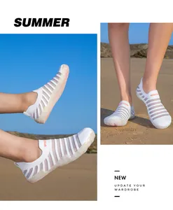 White striped breathable water shoes for swimming, surfing and outdoor beach sports