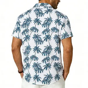 Vue arrière d'une chemise hawaïenne décontractée à manches courtes pour hommes