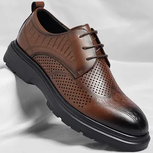 Zapatos de vestir marrón para hombre transpirables con detalles de brogue y coco