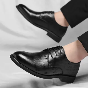 Chaussures classiques en cuir noir pour hommes avec bout pointu pour mariage et bureau