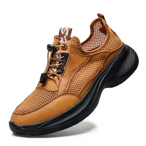 Atmungsaktive Herren-Wanderschuhe mit dicker, gepolsterter Sohle in Braun und Schwarz.