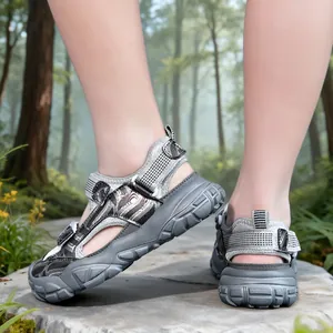 Outdoor-Sportsandalen Für Jungen Antikollisions Zehenkappe Atmungsaktive Mesh-Strandschuhe Rutschfeste Gummisohle Klettverschluss