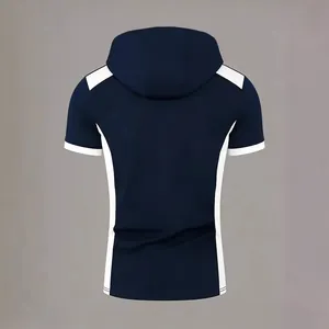 Herren Kapuzen-T-Shirt in Marineblau und Weiß, schmale Passform, sportliche Rückansicht.