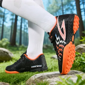 Scarpe da calcio TF per bambini con suola antiscivolo e chiusura in velcro regolabile