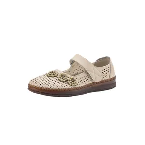 Manoletinas Mary Jane de cuero con diseño calado y velcro para mujer
