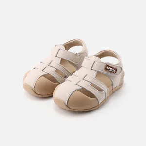 Professionelle Kleinkinder-Sandalen in Beige mit weicher Sohle und Klettverschluss-Riemen