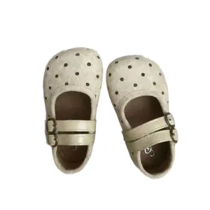 Chaussures Mary Jane pour filles à pois avec bout rond et doubles brides à boucles