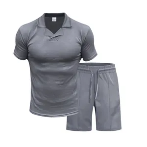 Graues Herren Polo-Set mit Shorts aus schnelltrocknendem Stoff in schmaler Passform