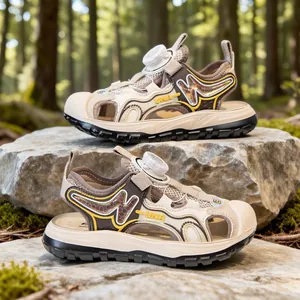 Children's outdoor beach sandals for boys with automatic dial lace system