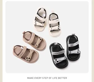 Détails de sandales pour tout-petits bicolores en beige marron et noir