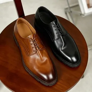 Zapatos Oxford clásicos para hombre en cuero de vaca negro y marrón de alta gala