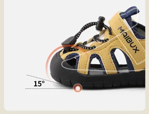 Close-up detail of the 15-degree ergonomic toe curve on kids outdoor sports sandals