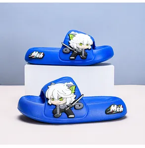 Ciabatte blu per bambini con un elegante personaggio anime e dettaglio del testo Meh