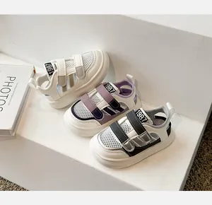 Sandales en maille respirante pour enfants en trois couleurs pour le sport d'été