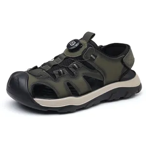 Sandalias deportivas para hombre en verde oliva con punta cerrada y cierre de dial