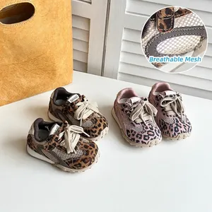 Sneakers Leopardate per Bambini Mesh Traspirante Suola Morbida Casual Stile German Army Trainer Chiusura a Strappo Scarpe Estive per Ragazzi Ragazze