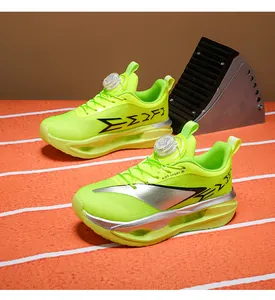 Fluoreszierende grüne Sportschuhe für Kinder mit praktischem Drehverschluss System