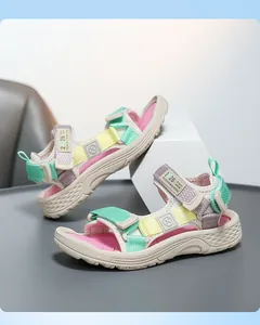 Modische Mädchen Sandalen mit bunten Klettverschlüssen für Strand und Freizeit im Freien