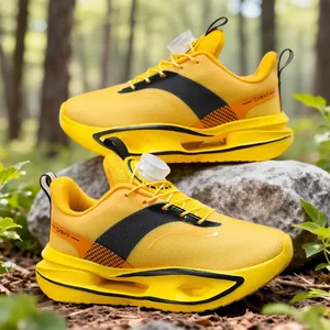 Scarpe da corsa traspiranti in mesh giallo per ragazzi con chiusura a rotella