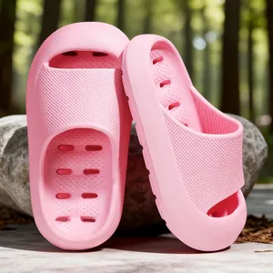 Chanclas de playa rosas antideslizantes para niños con agujeros transpirables en el exterior