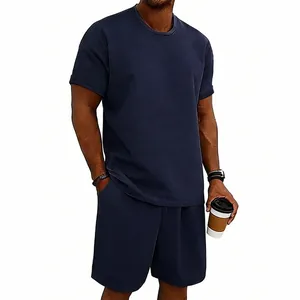 Conjunto deportivo informal de camiseta de manga corta y pantalones cortos azul marino