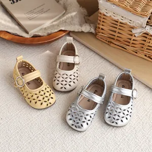 Sandales Mary Jane Ajourées pour Filles Été Nouveau Style Coréen Bout Rond Semelle Souple Respirantes Sandales de Princesse Enfant