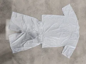 Conjunto casual de camiseta y pantalones cortos de algodón gris pesado para hombre