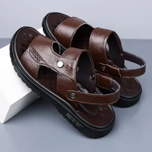 Braune Herren-Echtledersandalen mit rutschfester, weicher Gummisohle und Riemen