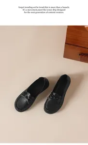 Elegante schwarze Leder-Loafer für Damen mit Lochmuster und weicher Komfortsohle