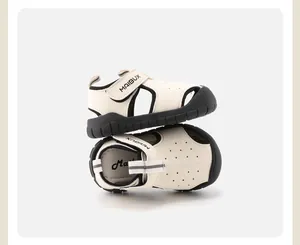 Sandalias de exterior para niños blanco crema con orificios transpirables y suelas suaves