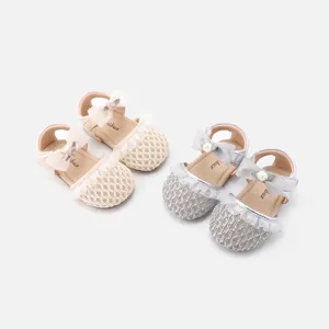 Elegante Sommersandalen für Mädchen mit Mesh-Gewebe, Schleife und feiner Spitze Detail