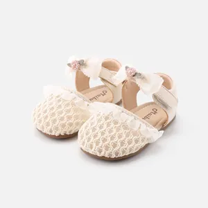 Sommerliche Mädchen-Sandalen mit Schleife und Spitze, atmungsaktive Kleinkinderschuhe
