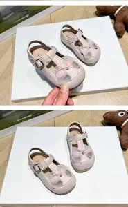 Pink toddler girl sandals with bow and pearl detail, breathable summer shoes