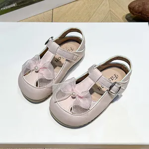 Elegant toddler girls pink sandals with decorative mesh bow pearl and T-strap closure