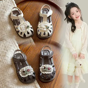 Girls Sweet Closed Toe Flower Sandals For Summer PU Leather Lace Soft Sole Toddler Princess Beach Walking Shoes For Kids